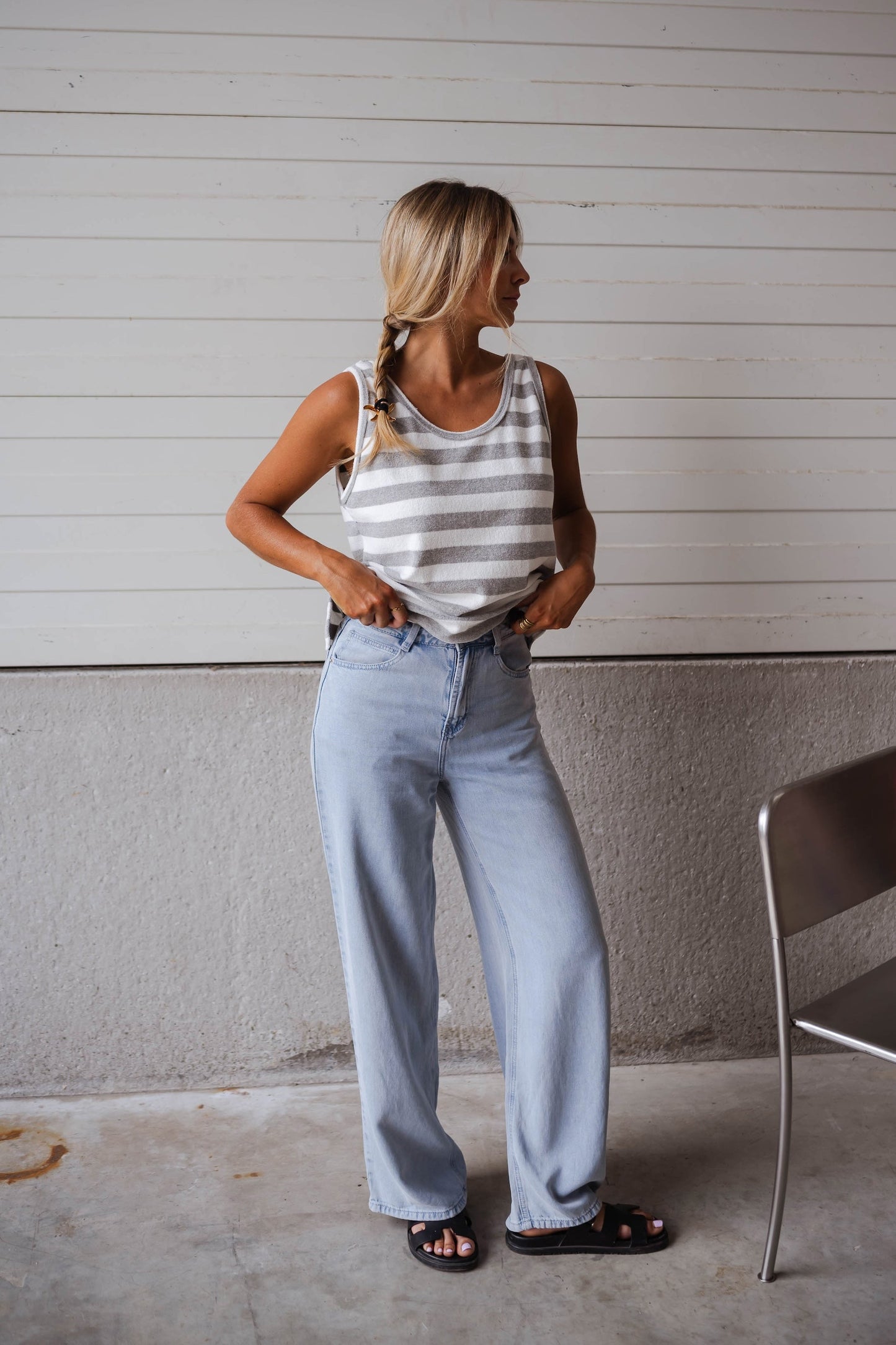 Grey and White Hele Top